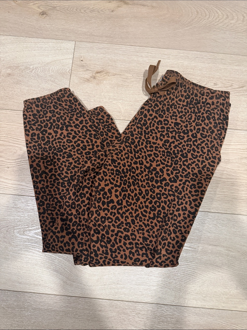 Marine Layer Cloud 9 Leopard Print Lounge sweatpants like new M